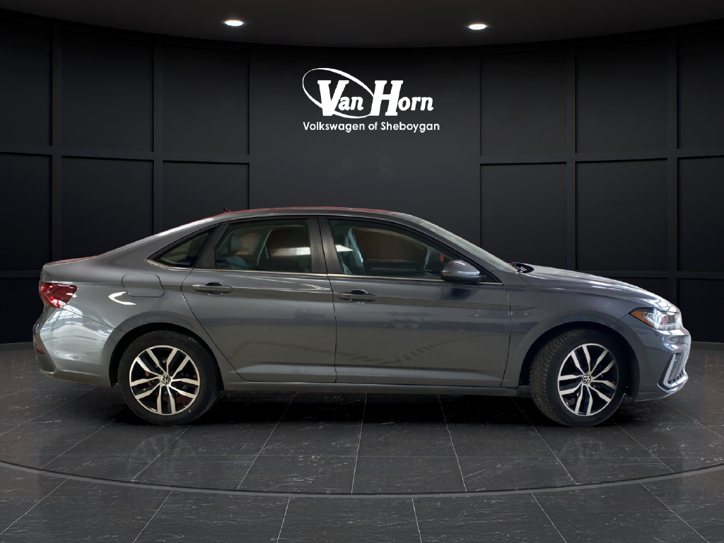 2025 Volkswagen Jetta 1.5T SE