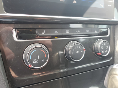 2019 Volkswagen Golf TSI SE 4-Door