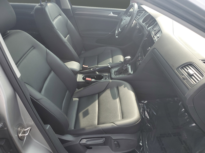 2019 Volkswagen Golf TSI SE 4-Door