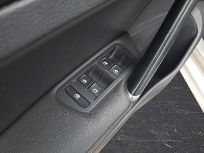 2019 Volkswagen Golf TSI SE 4-Door