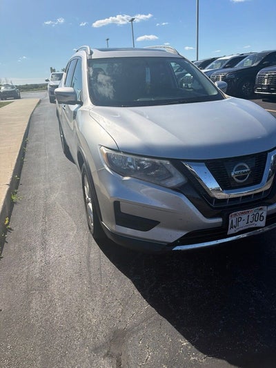 2017 Nissan Rogue SV