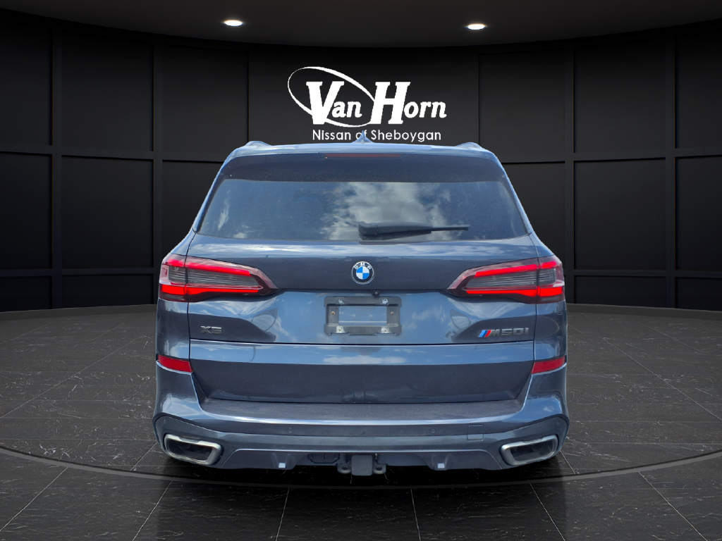 2021 BMW X5 M50i