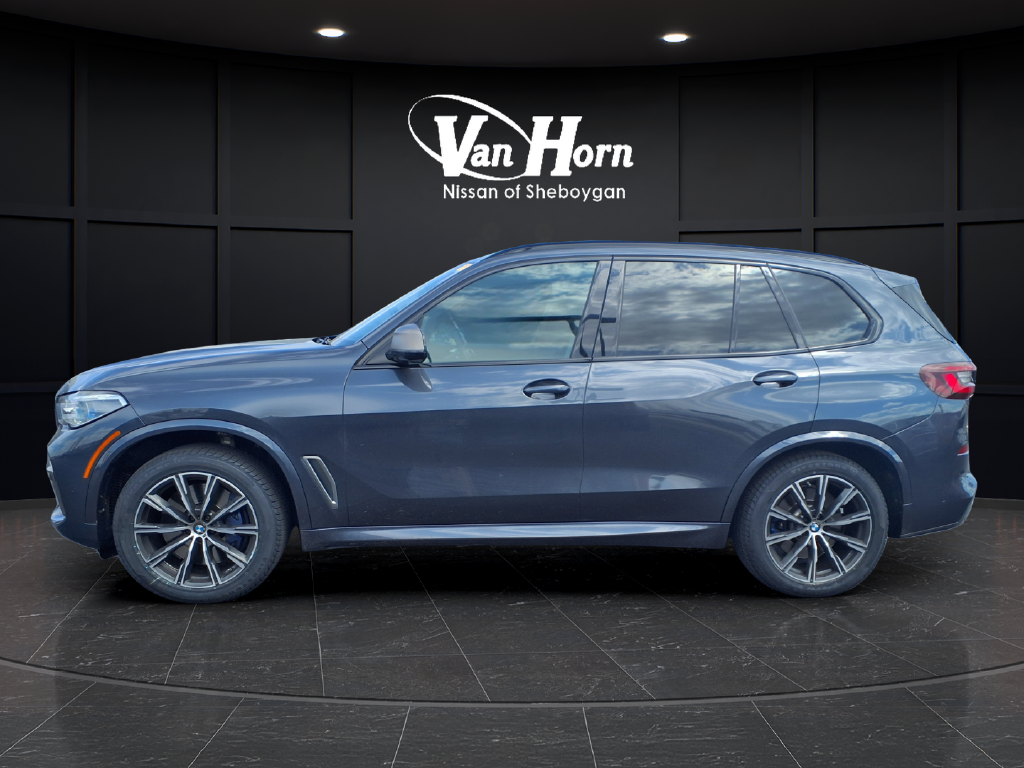 2021 BMW X5 M50i