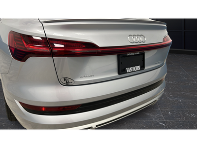 2022 Audi e-tron Sportback S line Prestige quattro