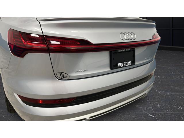 2022 Audi e-tron Sportback S line Prestige quattro