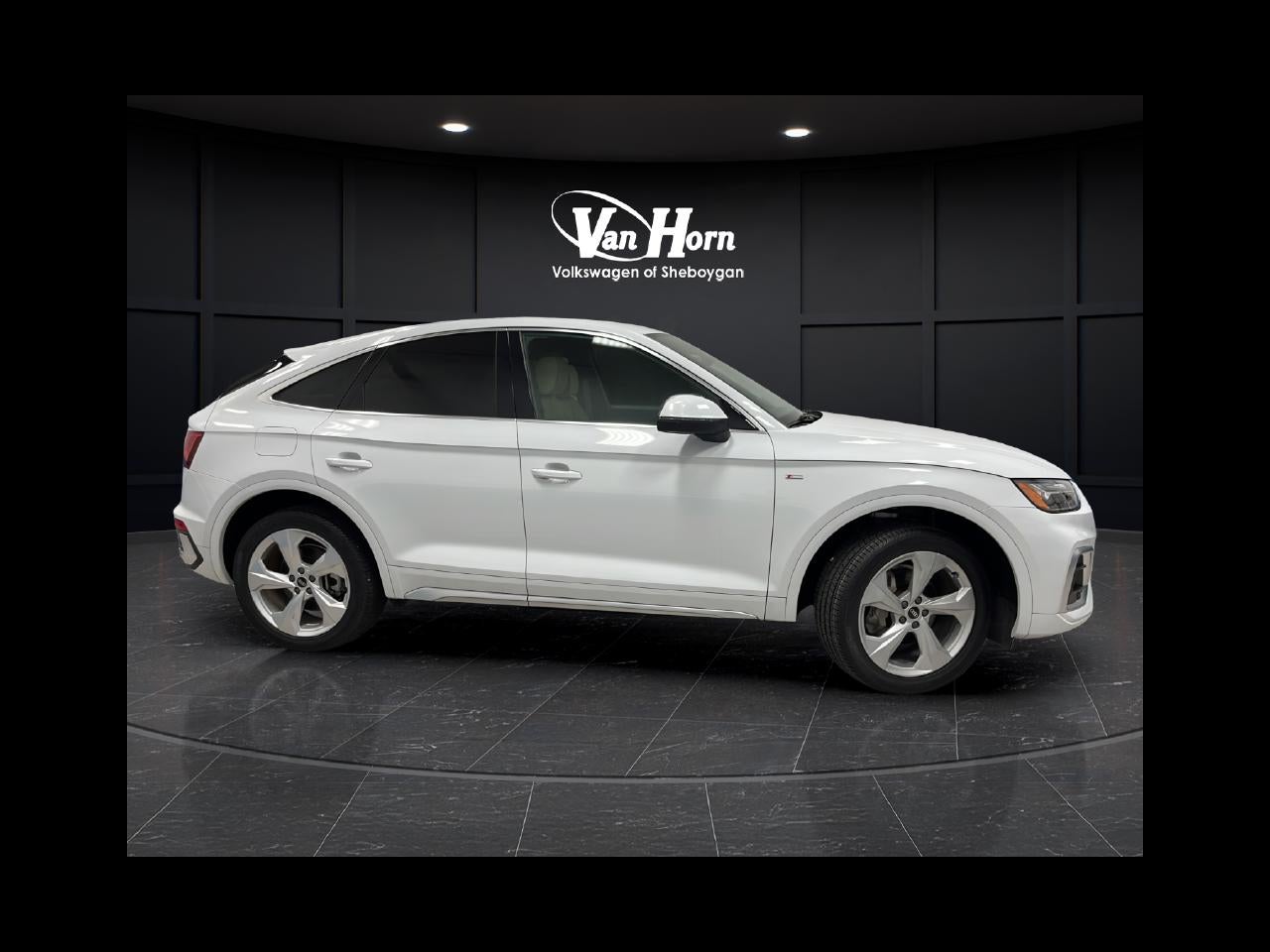 2024 Audi Q5 Sportback quattro