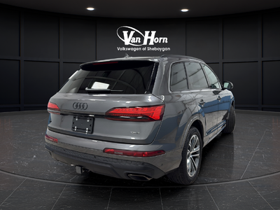 2025 Audi Q7 45 Premium quattro