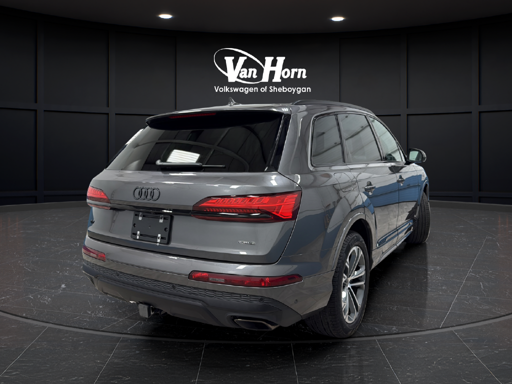 2025 Audi Q7 45 Premium quattro