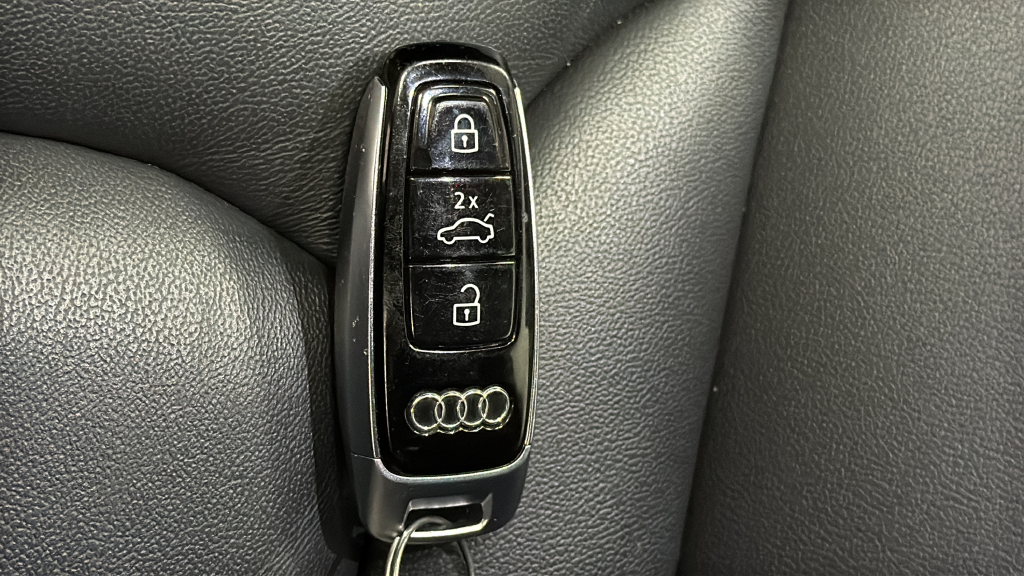 2023 Audi Q7 45 Premium quattro