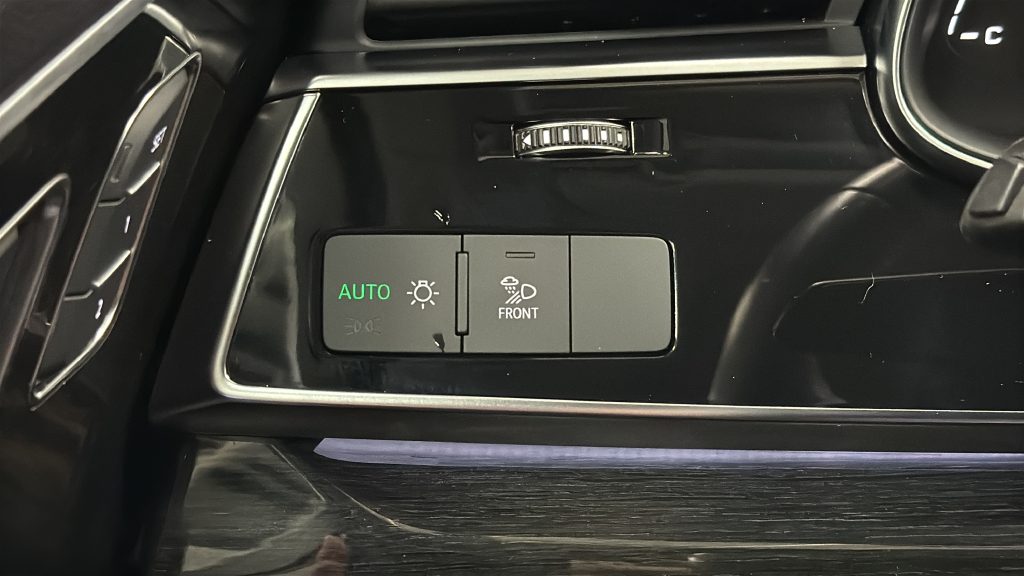 2023 Audi Q7 45 Premium quattro