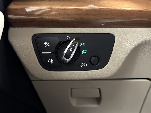 2023 Audi Q5 e 55 Premium S Line