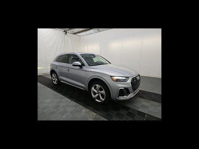 2024 Audi Q5 45 S line Premium quattro