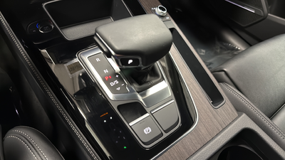2024 Audi Q5 45 S line Premium quattro