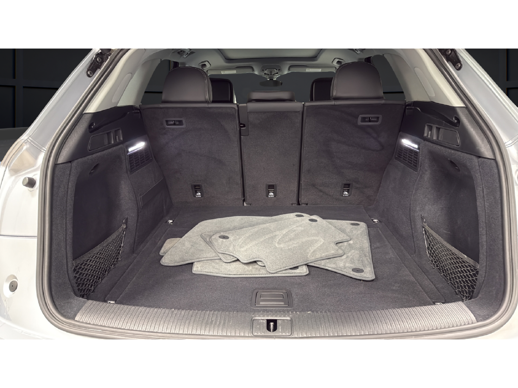 2024 Audi Q5 45 S line Premium quattro