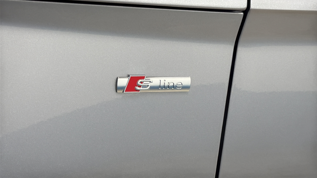 2024 Audi Q5 45 S line Premium quattro