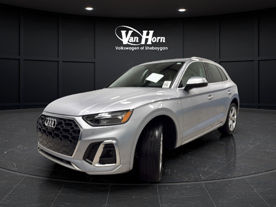 2024 Audi Q5 45 S line Premium quattro