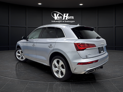 2024 Audi Q5 45 S line Premium quattro