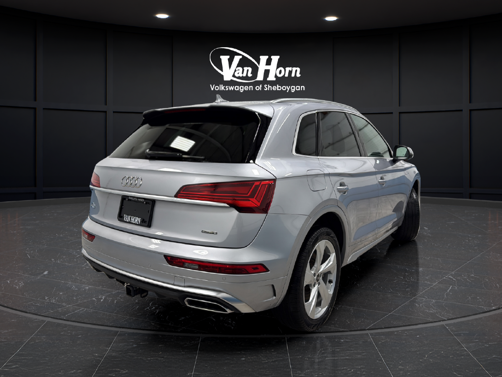 2024 Audi Q5 45 S line Premium quattro