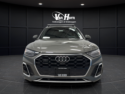 2023 Audi Q5 45 S line Premium quattro