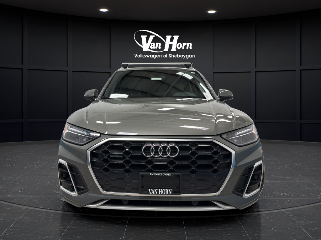 2023 Audi Q5 45 S line Premium quattro
