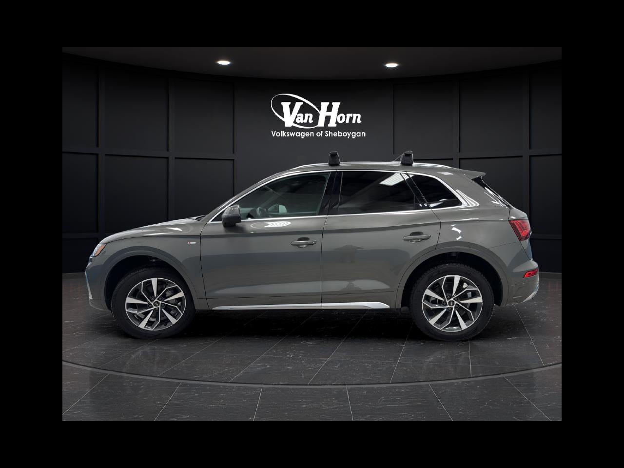 2023 Audi Q5 45 S line Premium quattro