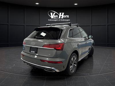 2023 Audi Q5 45 S line Premium quattro