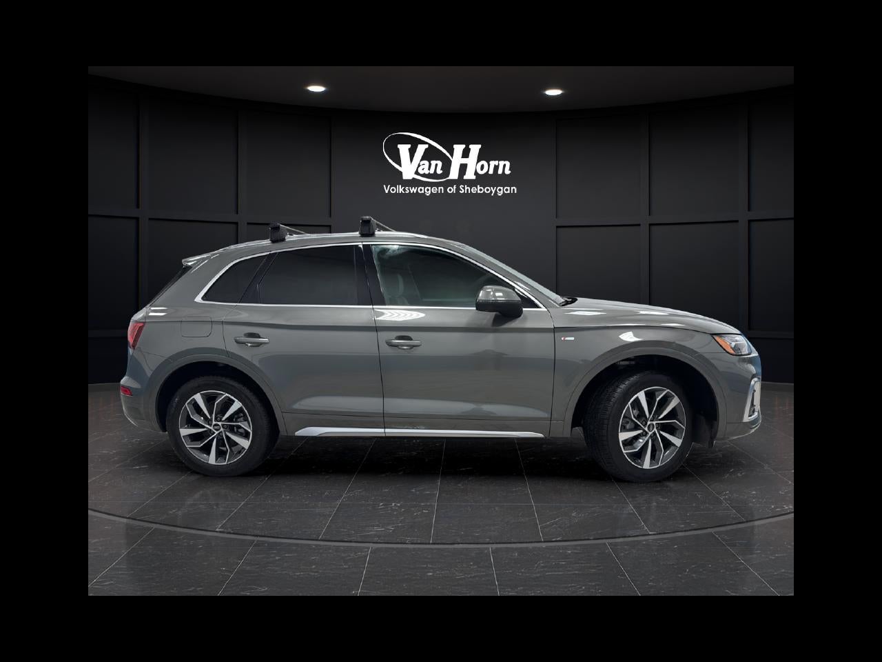 2023 Audi Q5 45 S line Premium quattro
