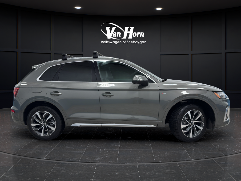 2023 Audi Q5 45 S line Premium quattro