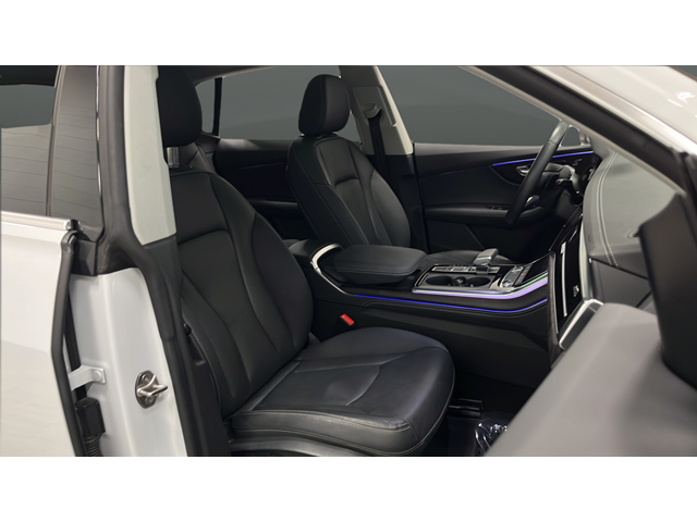2023 Audi Q8 55 Premium Plus quattro