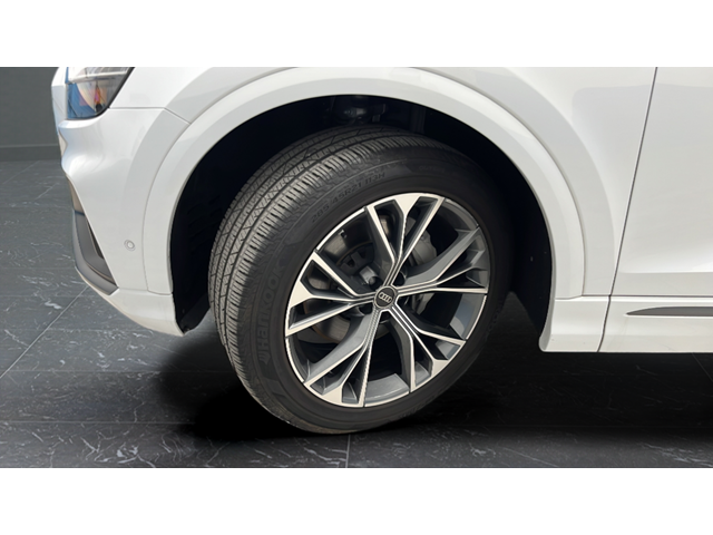 2023 Audi Q8 55 Premium Plus quattro
