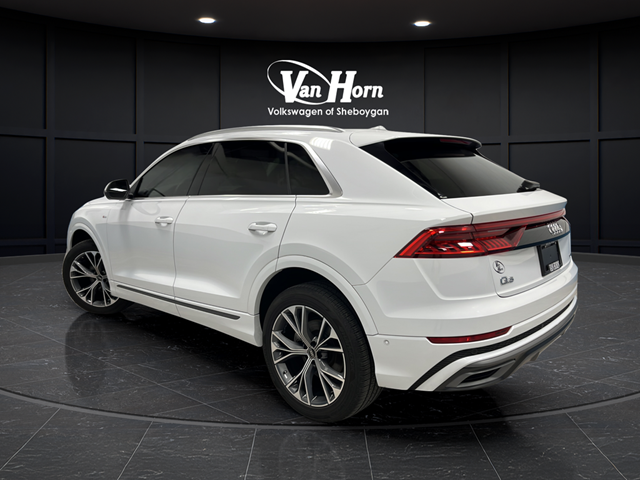 2023 Audi Q8 55 Premium Plus quattro