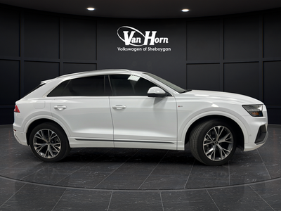2023 Audi Q8 55 Premium Plus quattro