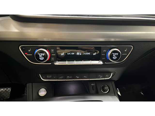 2024 Audi Q5 e 55 Prestige S Line