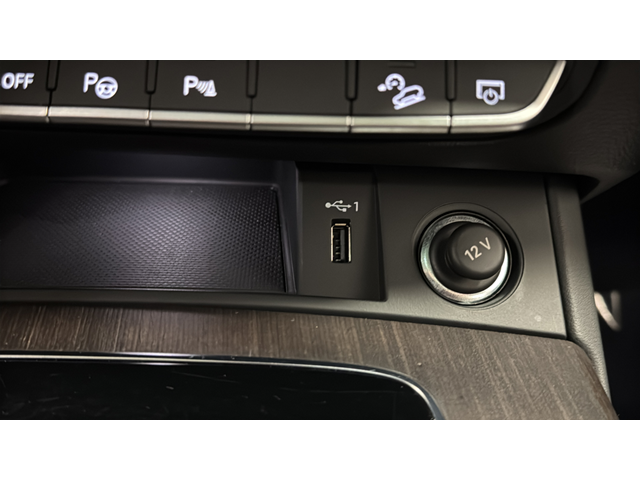 2023 Audi Q5 45 S line Prestige quattro