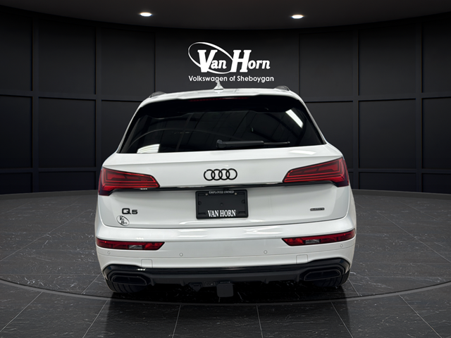 2023 Audi Q5 45 S line Prestige quattro