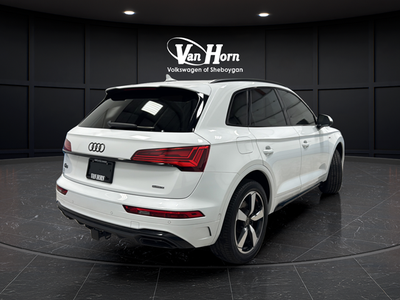 2023 Audi Q5 45 S line Prestige quattro