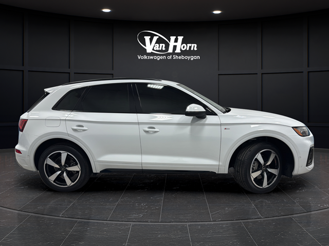 2023 Audi Q5 45 S line Prestige quattro