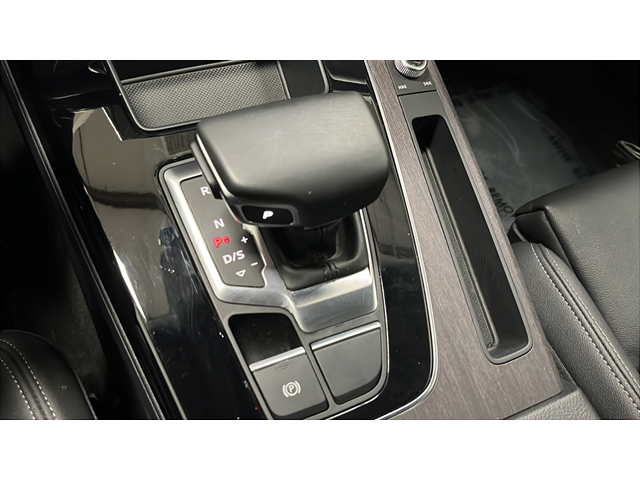 2022 Audi Q5 e 55 Premium S Line