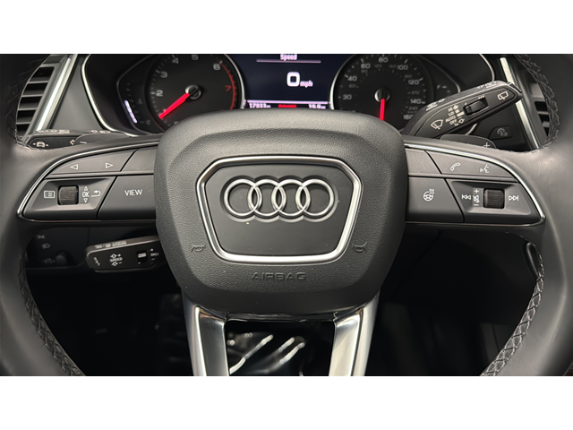 2023 Audi Q5 45 S line Premium quattro