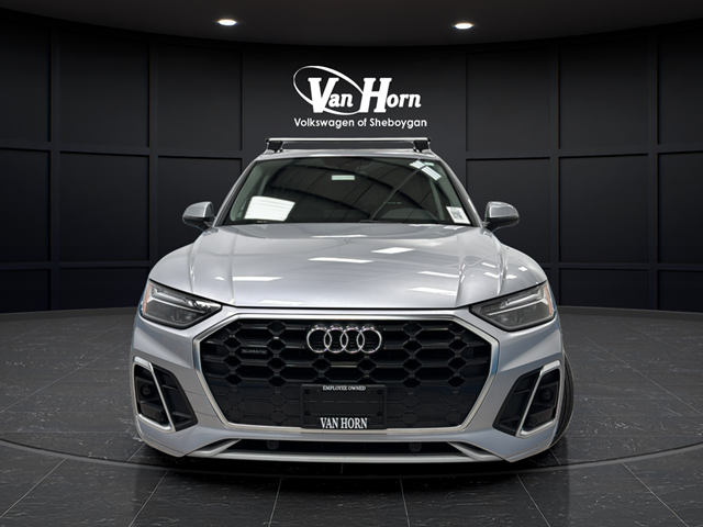 2023 Audi Q5 45 S line Premium quattro