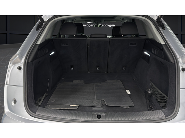2023 Audi Q5 45 S line Premium quattro