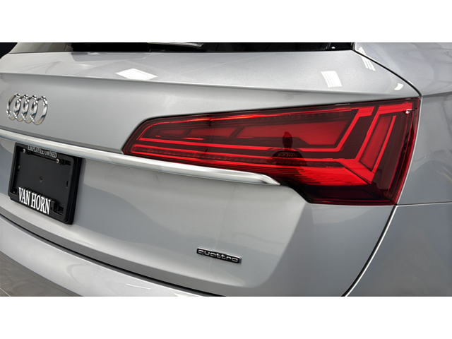 2023 Audi Q5 45 S line Premium quattro