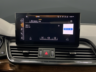2023 Audi Q5 45 S line Premium quattro