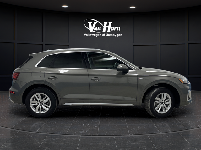 2023 Audi Q5 45 S line Premium quattro