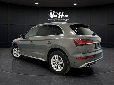 2023 Audi Q5 45 S line Premium quattro