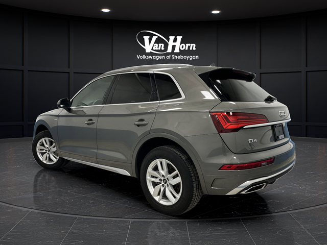 2023 Audi Q5 45 S line Premium quattro