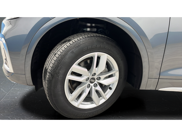 2022 Audi Q5 45 S line Premium quattro