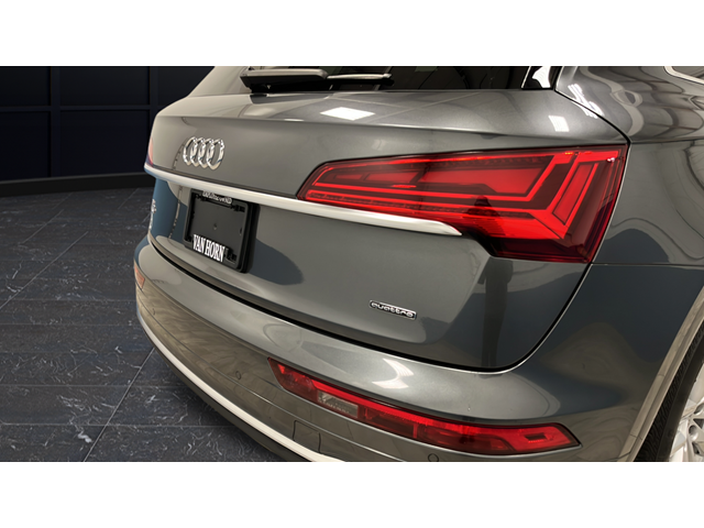 2022 Audi Q5 45 S line Premium quattro