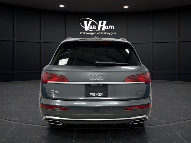 2022 Audi Q5 45 S line Premium quattro