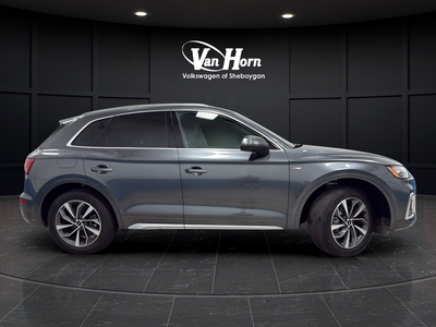 2023 Audi Q5 45 S line Premium quattro